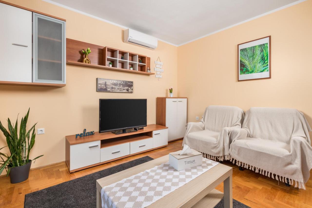 Apartman Iris 2 -Rijeka Lejlighed Eksteriør billede