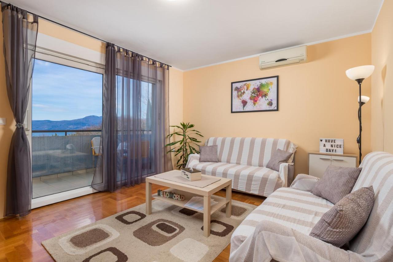 Apartman Iris 2 -Rijeka Lejlighed Eksteriør billede